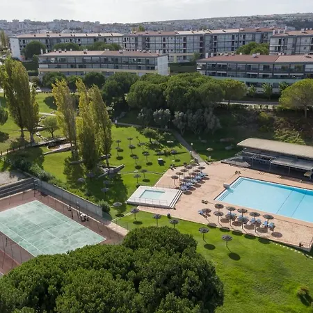 Apartamento Familiar E Relaxado Com Piscina E Bar Lagos
