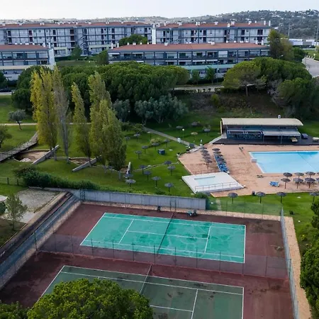 Apartamento Familiar E Relaxado Com Piscina E Bar * 拉哥斯
