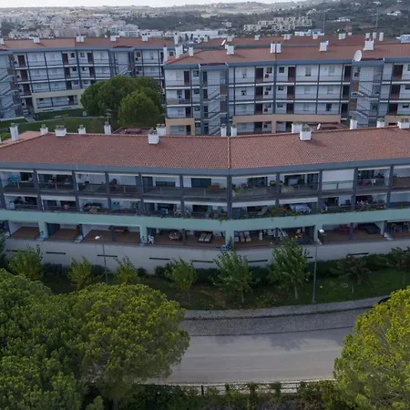 Apartamento Familiar E Relaxado Com Piscina E Bar Lagos